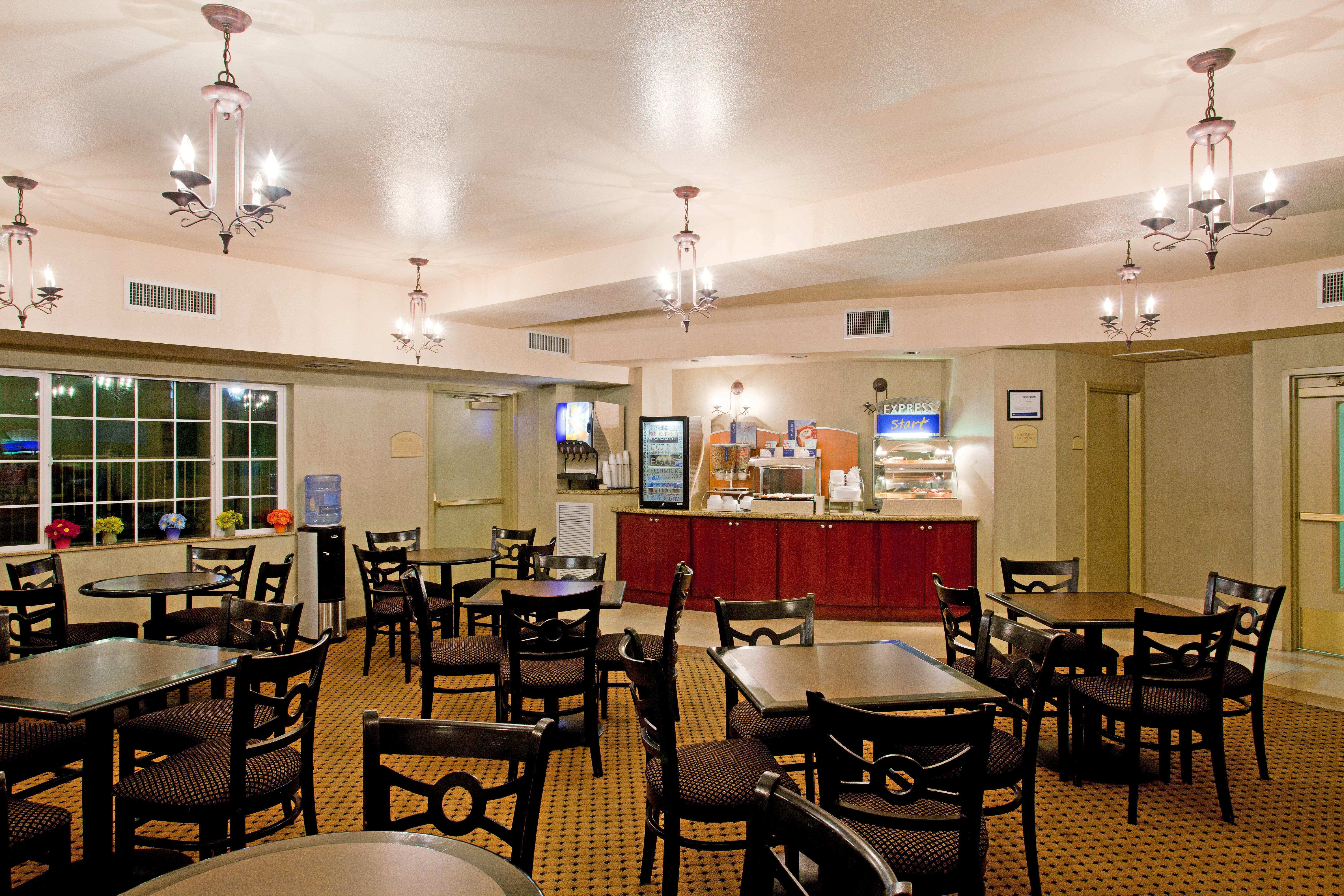 Hotel Marguerite South Anaheim - Garden Grove, Trademark Collection By Wyndham Exterior foto